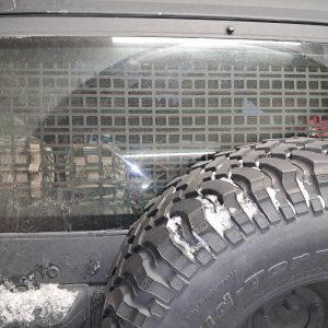 Панель Молле на вікно дверей багажника Mitsubishi Pajero Wagon 2