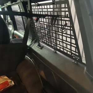 Модульна система зберігання Molle (Молле) для вікон багажника Jeep Cherokee XJ (1997-2001)