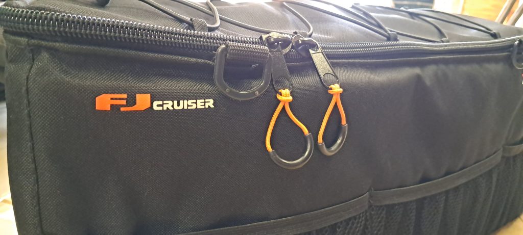 Сумка-органайзер в багажник FJ Cruiser