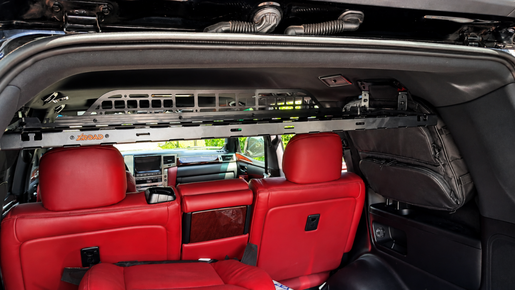 Полиця під стелю в багажник Toyota Land Cruiser 200