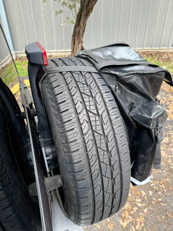 Сумка на запасне колесо двері багажника