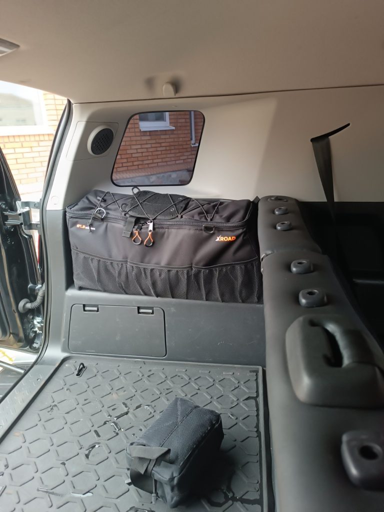 Сумка-органайзер в багажник FJ Cruiser