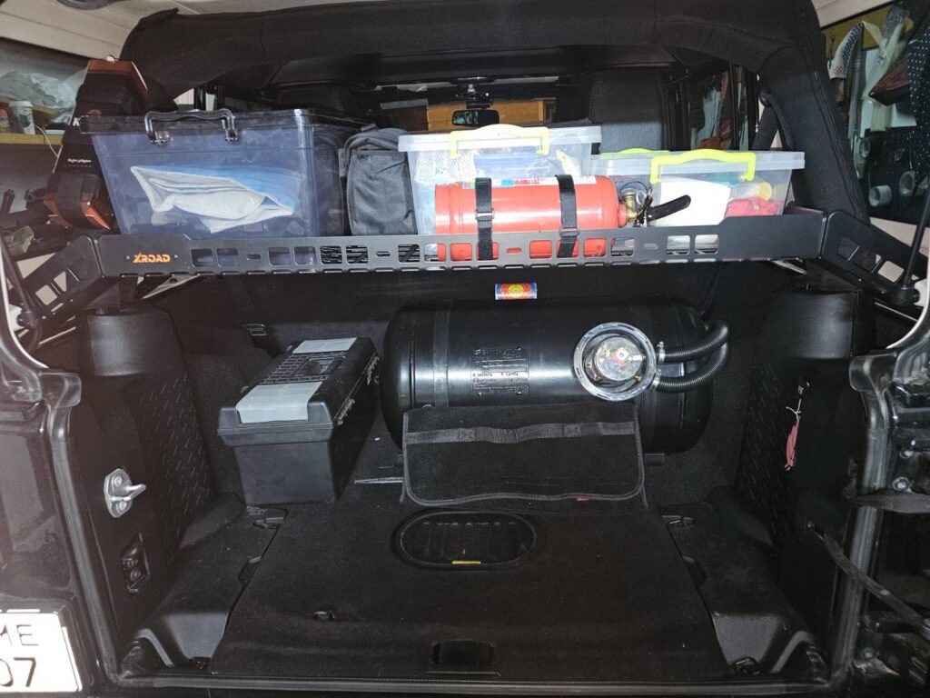 Полиця в багажник Jeep Wrangler JK/JL/TJ