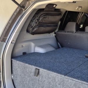 Термосумка-органайзер на вікно багажника Mitsubishi Pajero Sport 2 (2008-2014)