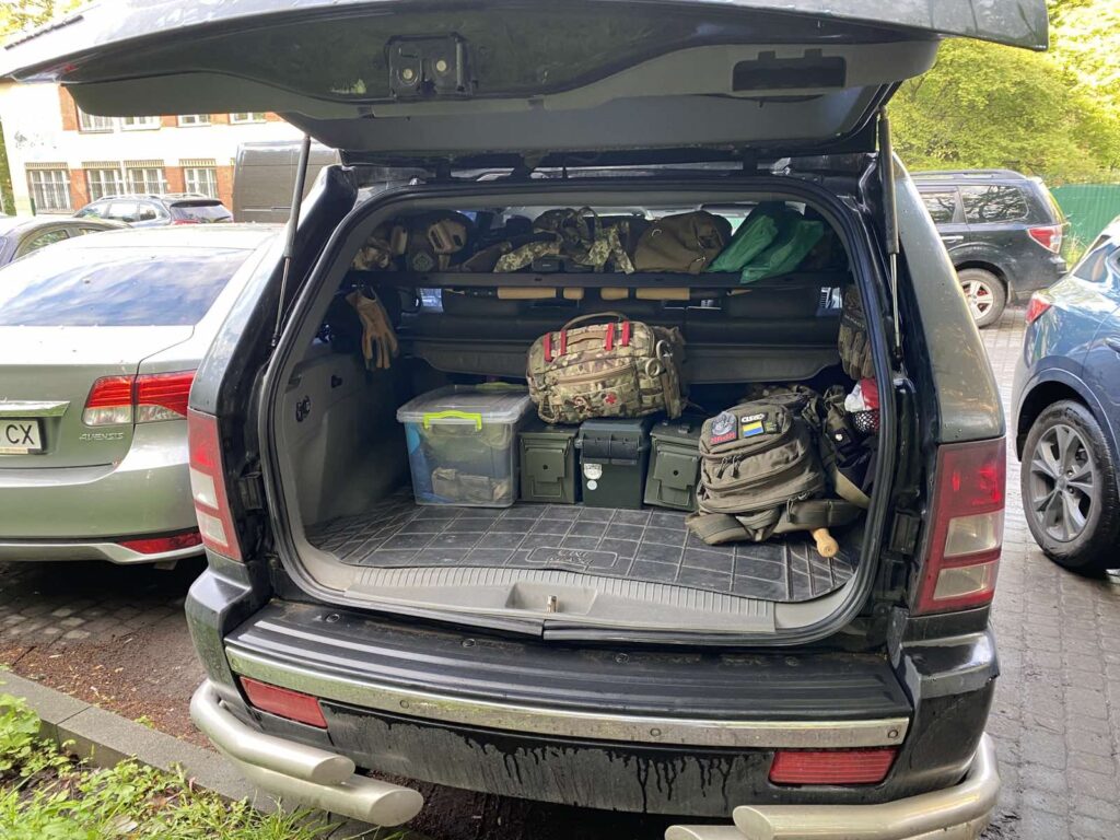 Модульна система зберігання Molle (Молле) для вікон багажника Jeep Grand Cherokee WK1