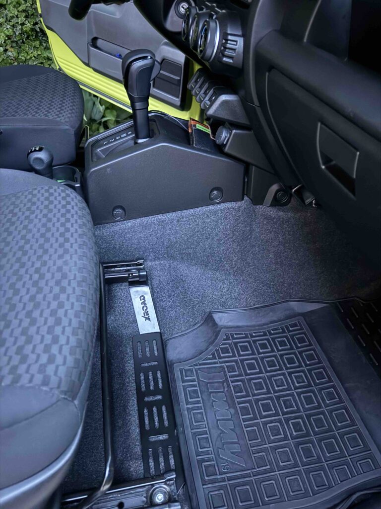 Molle (Молле) панель під переднє сидіння Suzuki Jimny (2018+)