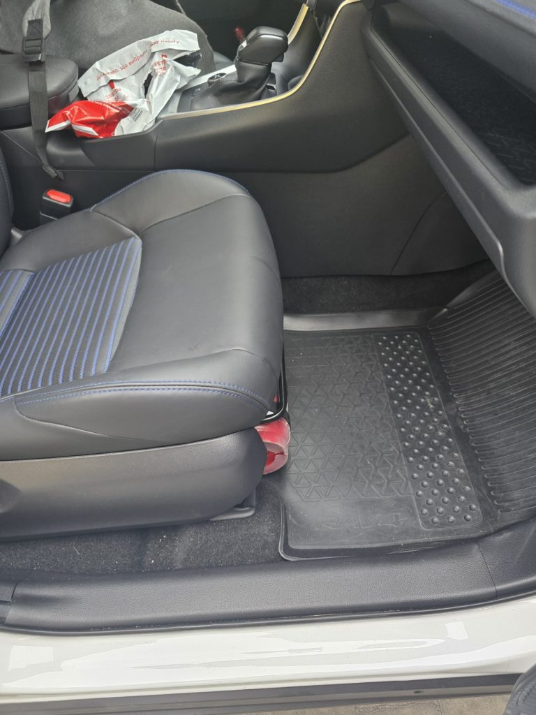 Молле панель під переднє сидіння Toyota / Lexus