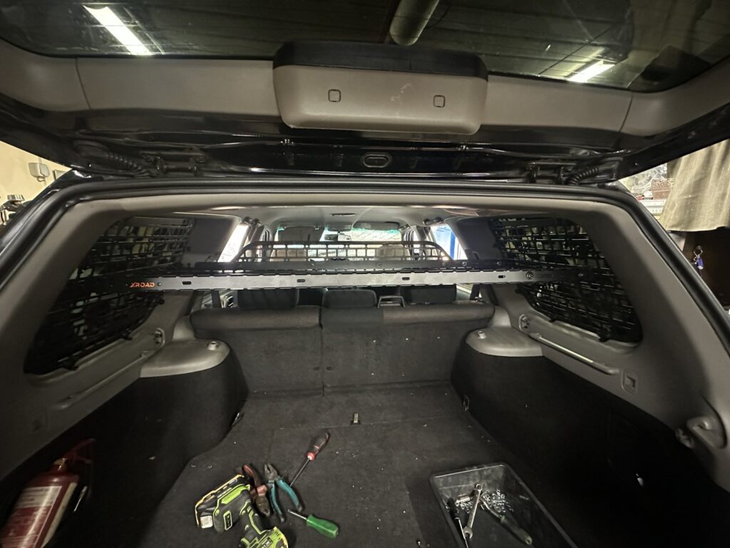 Полиця під стелю у багажник Subaru Forester 2 SG (2002-2008)