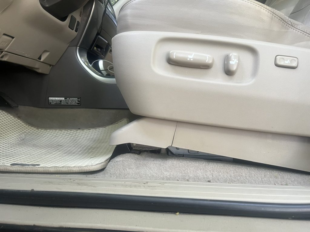 Проставки для зміни кута нахилу передніх сидінь + 25 мм