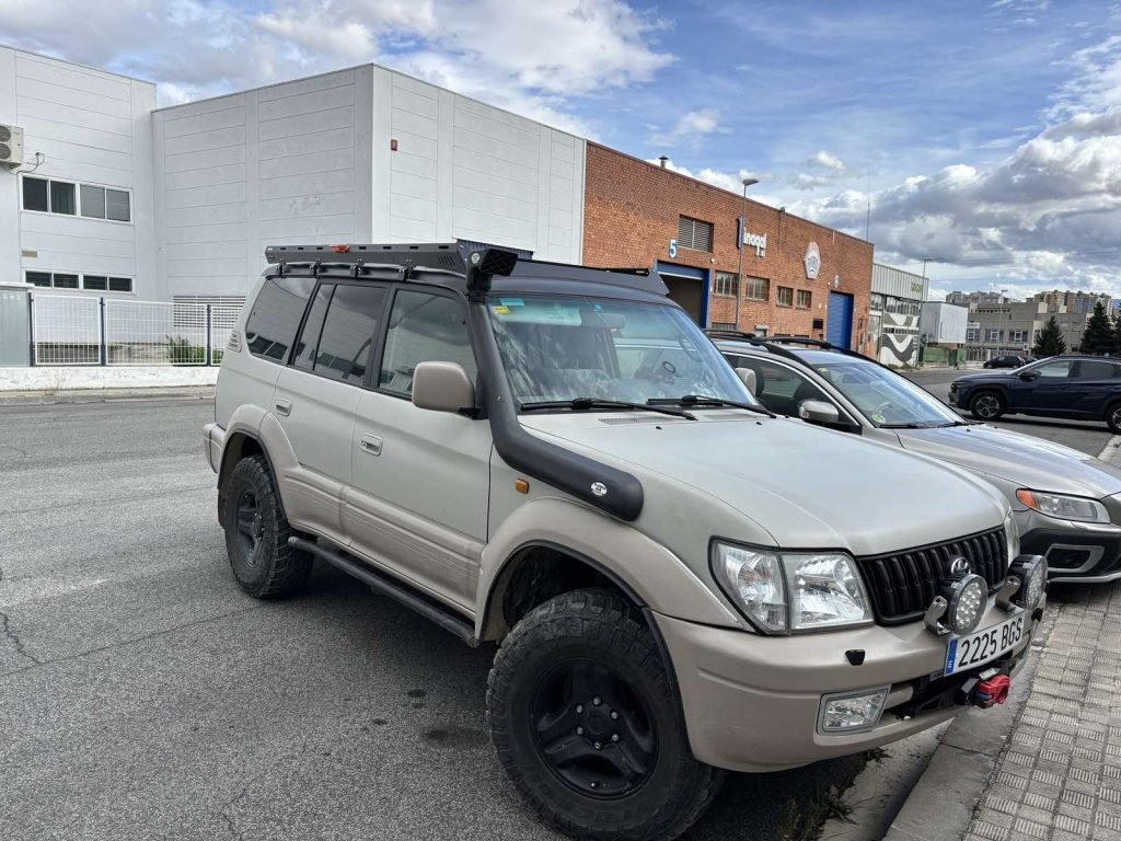 Експедиційний багажник на Toyota Land Cruiser Prado 90