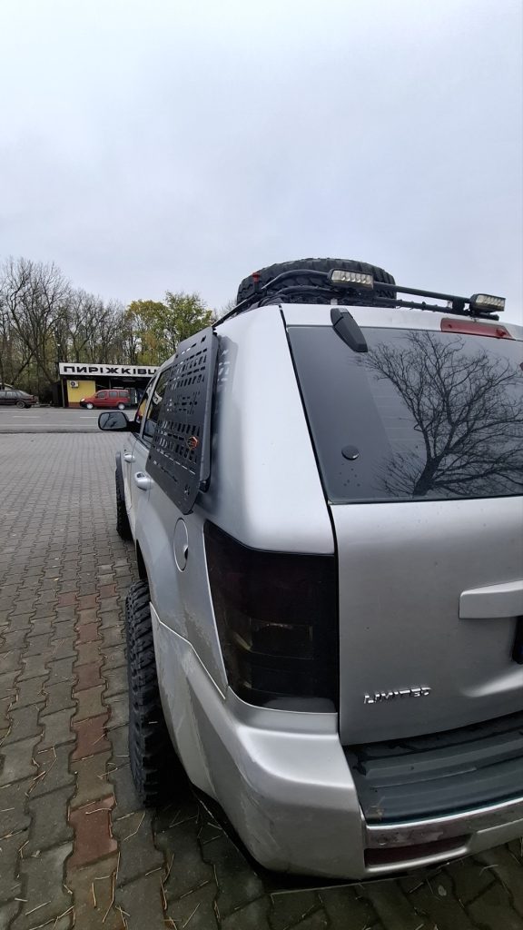 Зовнішня Molle (Молле) панель для Jeep Grand Cherokee WK1