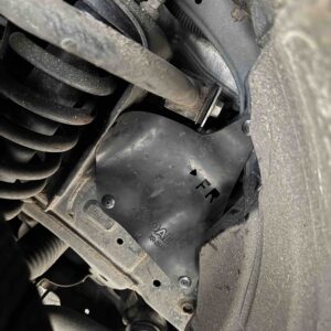 Пильник моторного відсіку передній правий XRoad 53735-35150 для Toyota / Lexus