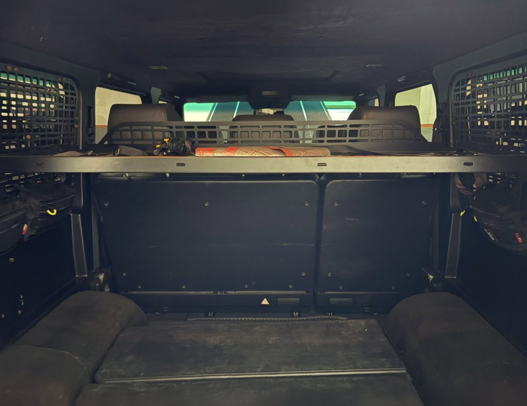 Полиця під стелю в багажник Mercedes G-Class W463 (1990-2018)