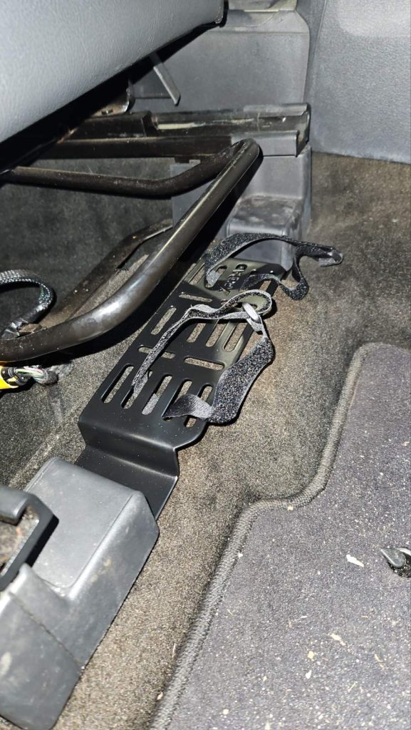 Молле панель для вогнегасника або аптечки під переднє сидіння на Jeep Patriot (2007-2017)