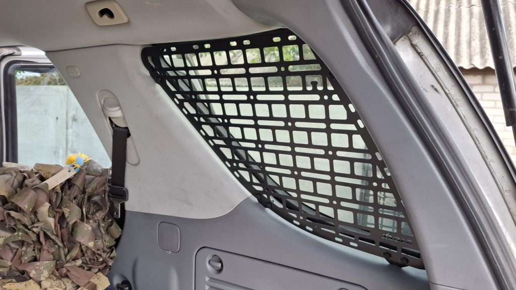 Модульна система зберігання Molle (Молле) для вікон багажника Mercedes W163 / ML270 (1997-2005)