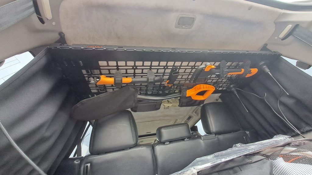 Полиця під стелю в багажник Mitsubishi Pajero 4 (2006-2021)