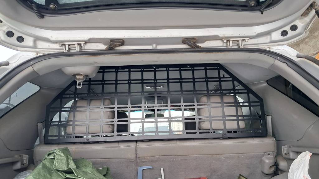 Перегородка з металу для багажника для КІА Соренто / Cargo barrier for KIA Sorento