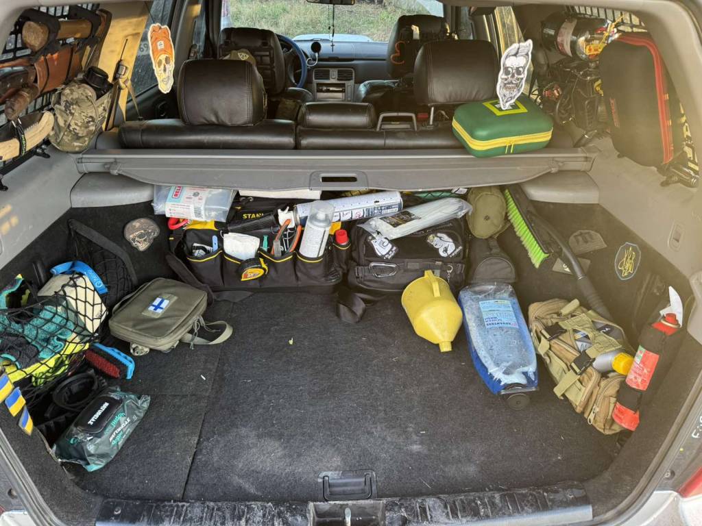 Модульна система зберігання Molle (Молле) для вікон багажника Subaru Forester 2 SG (2002-2008)