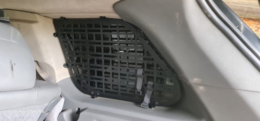 Модульна система зберігання Molle (Молле) для вікон багажника Jeep Grand Cherokee WK1