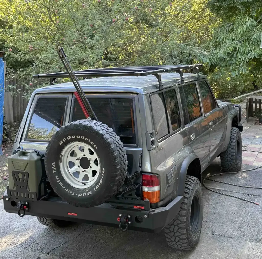 Експедиційний багажник на Nissan Patrol Y60 (1987-1997)