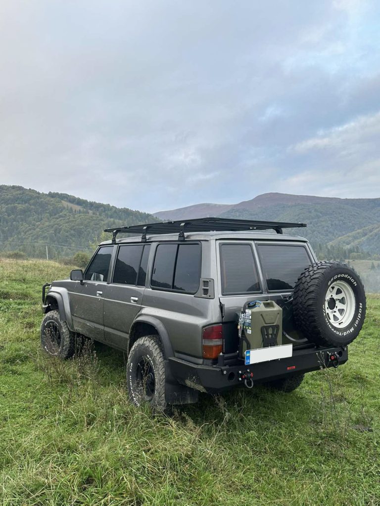 Експедиційний багажник на Nissan Patrol Y60 (1987-1997)