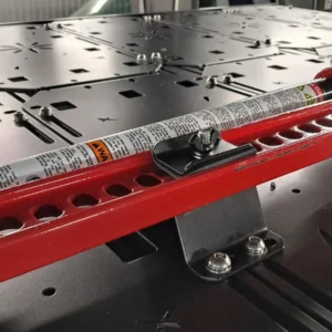 Кріплення хайджека Hi-Lift на експедиційний багажник або до бампера