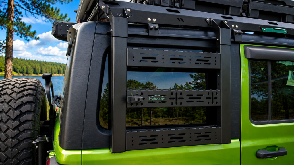 Зовнішня MOLLE-драбина для Jeep Wrangler – експедиційна драбина XRoad з кріпленням для спорядження