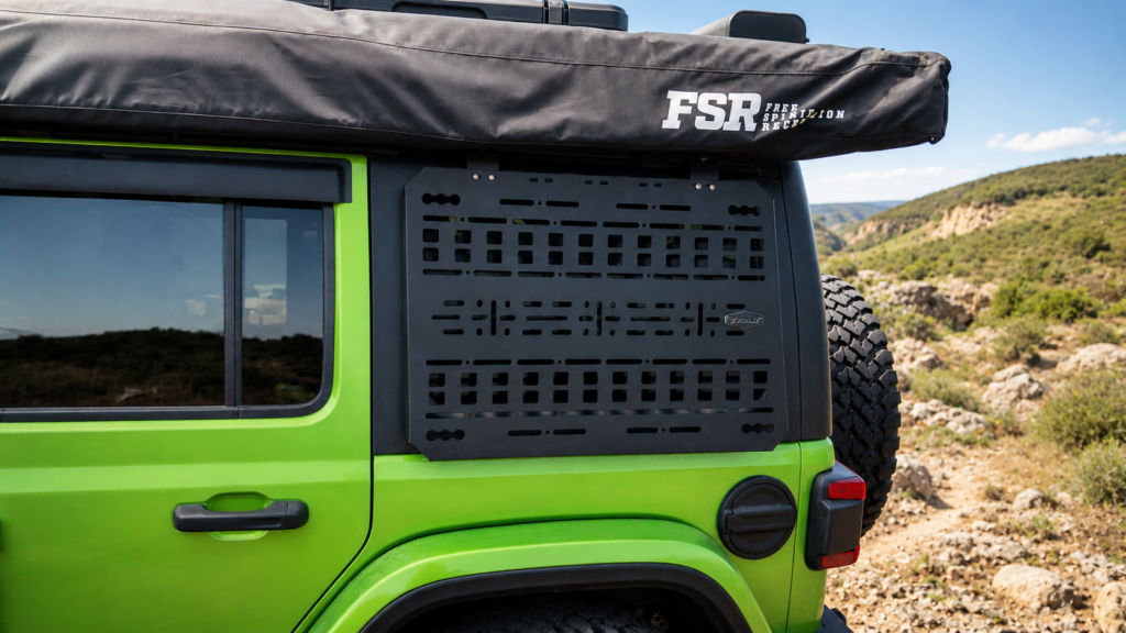 Зовнішня MOLLE-панель на заднє вікно Jeep Wrangler JL / JK XRoad