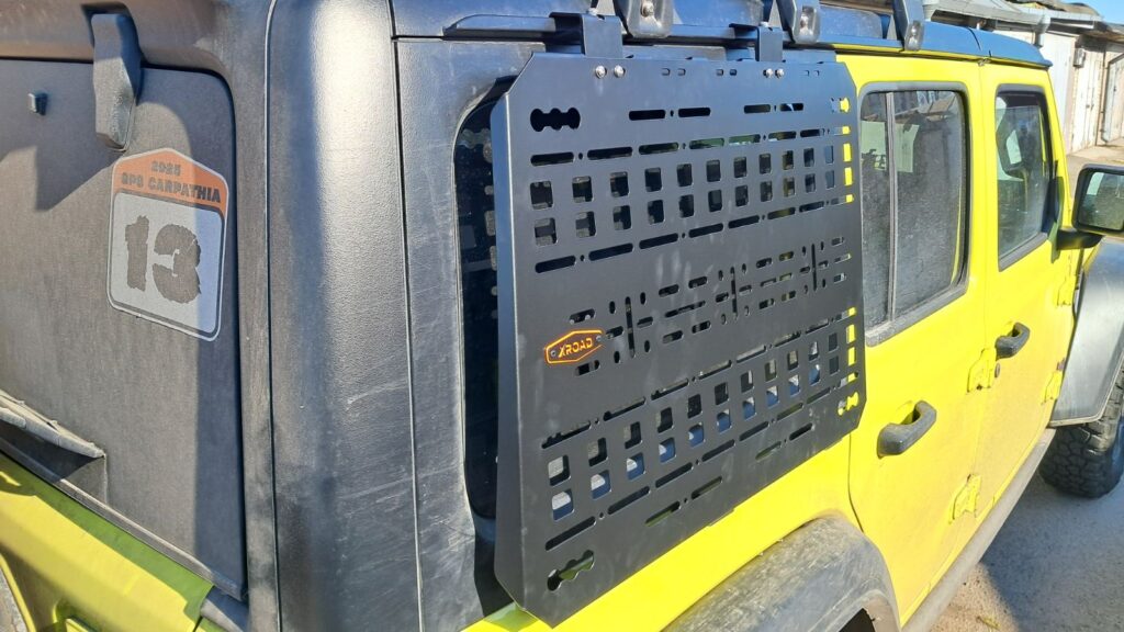 Зовнішня MOLLE-панель на заднє вікно Jeep Wrangler JL / JK XRoad
