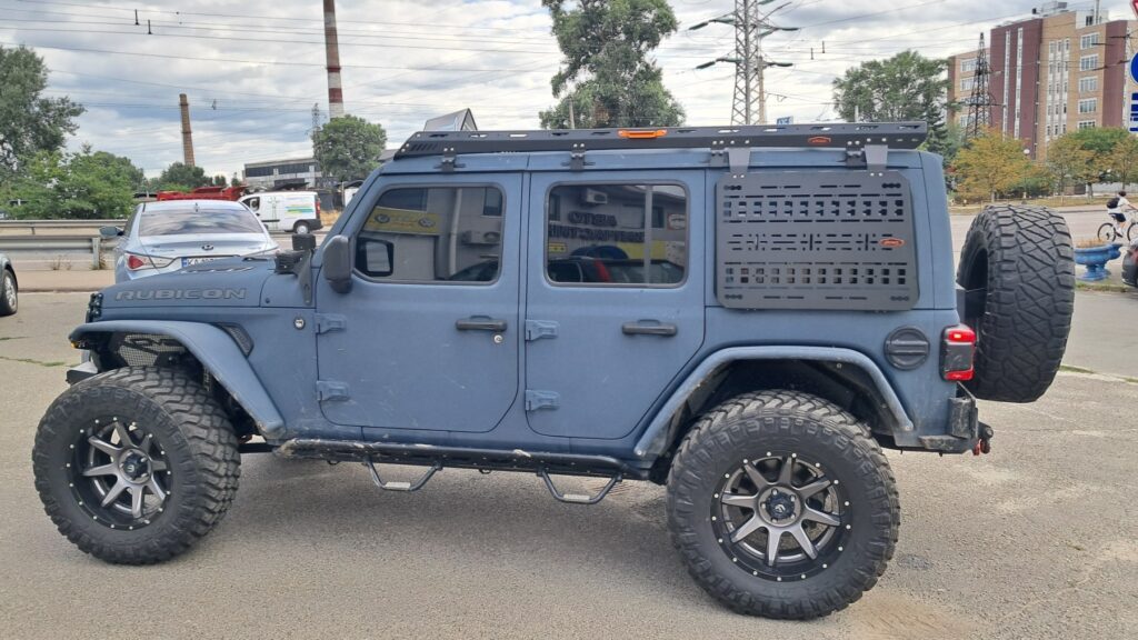 Зовнішня MOLLE-панель Jeep Wrangler JL / JLU